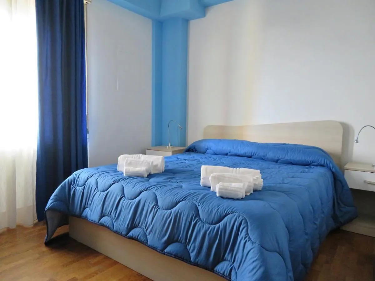 Konukevi La Feluca Rooms & Breakfast Messina